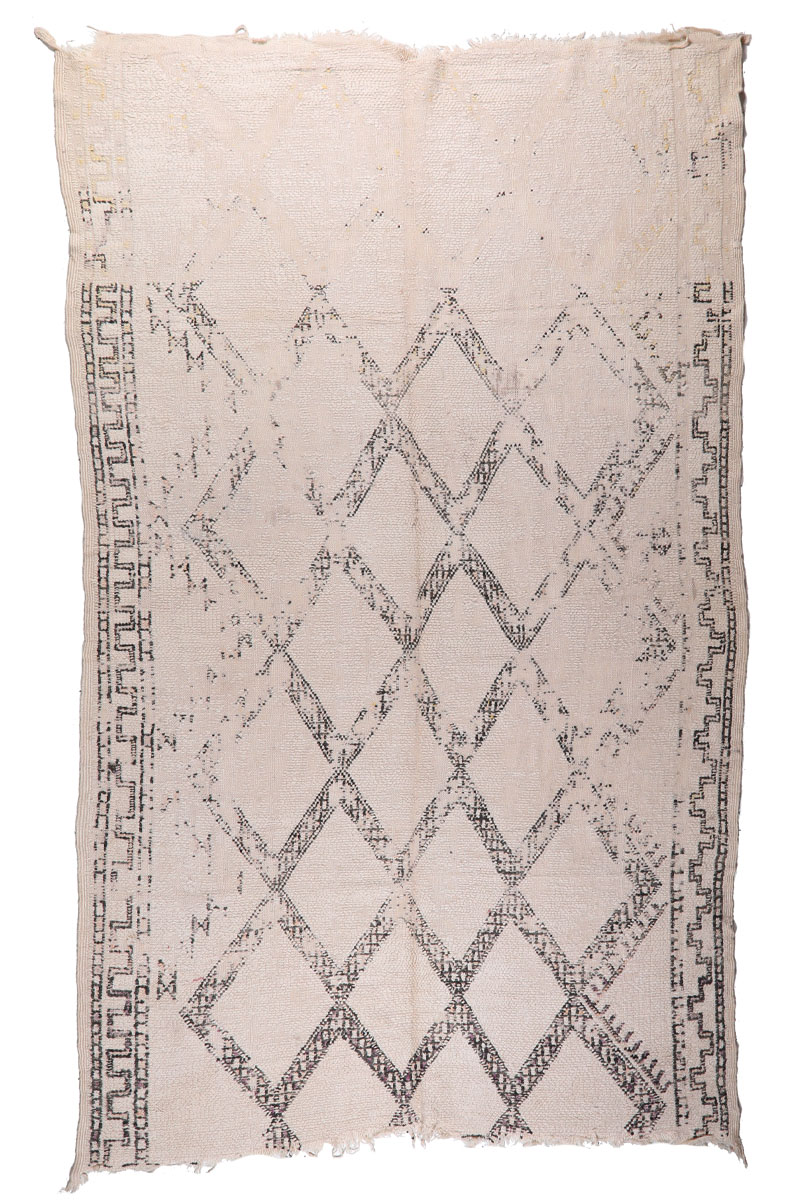 BO-331 Vintage Berber Tribal Style Wool Moroccan Area Rug  6'-5"x 10'-4"